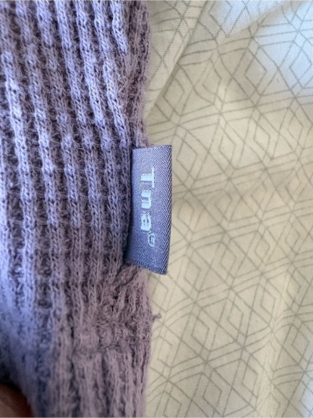 TNA Lilac Ribbed Knit Top - Picture 3 of 3